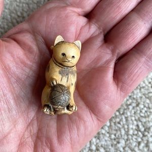Vintage Miniature Carved Cat with Yarn. Perfect Condition.